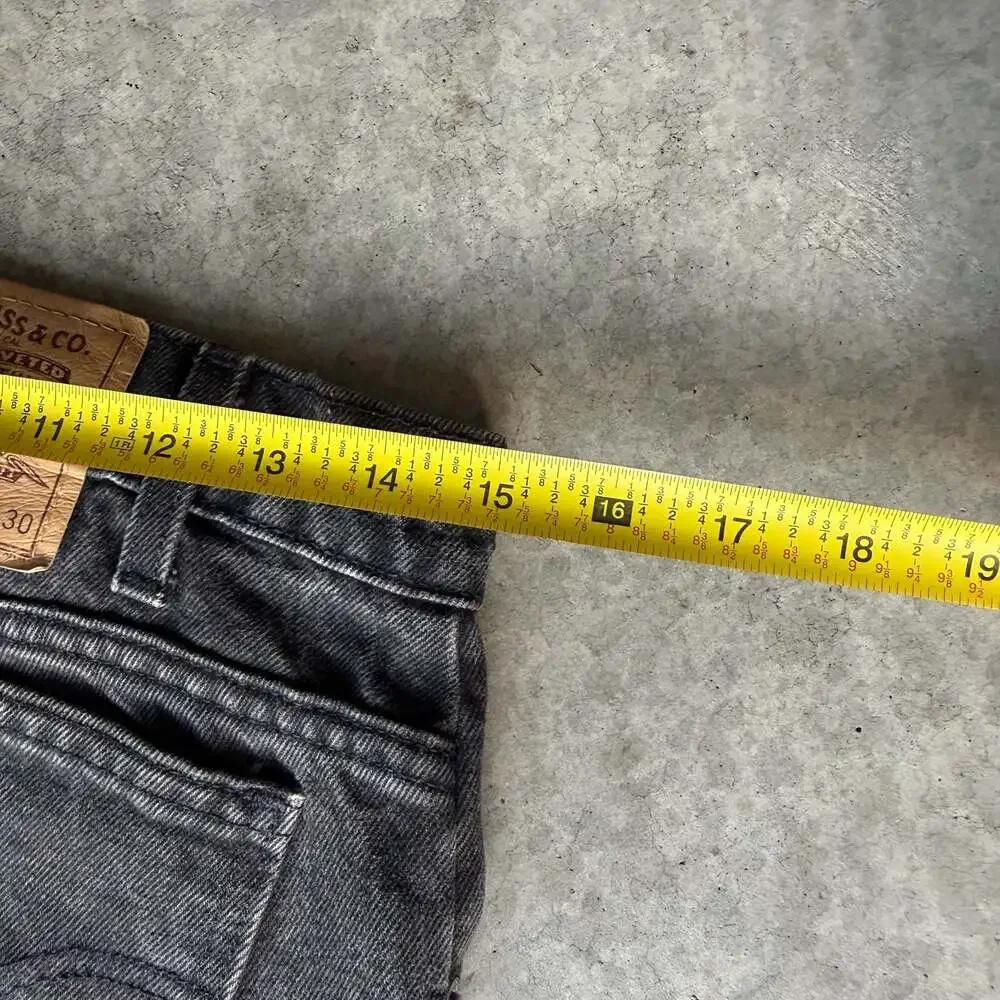 Vintage 90’s Orange Tab Levi's 550 Relaxed Fit Tapered Leg Black Denim Jeans - Picture 5 of 8